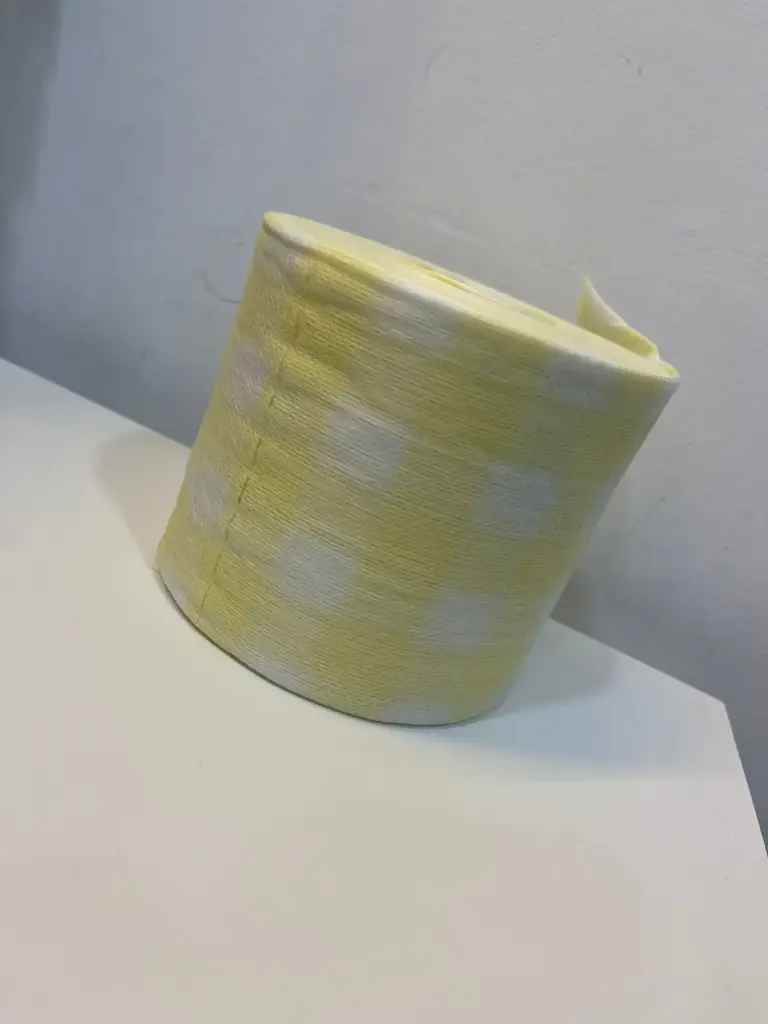 [C128] Facial Tissue Roll